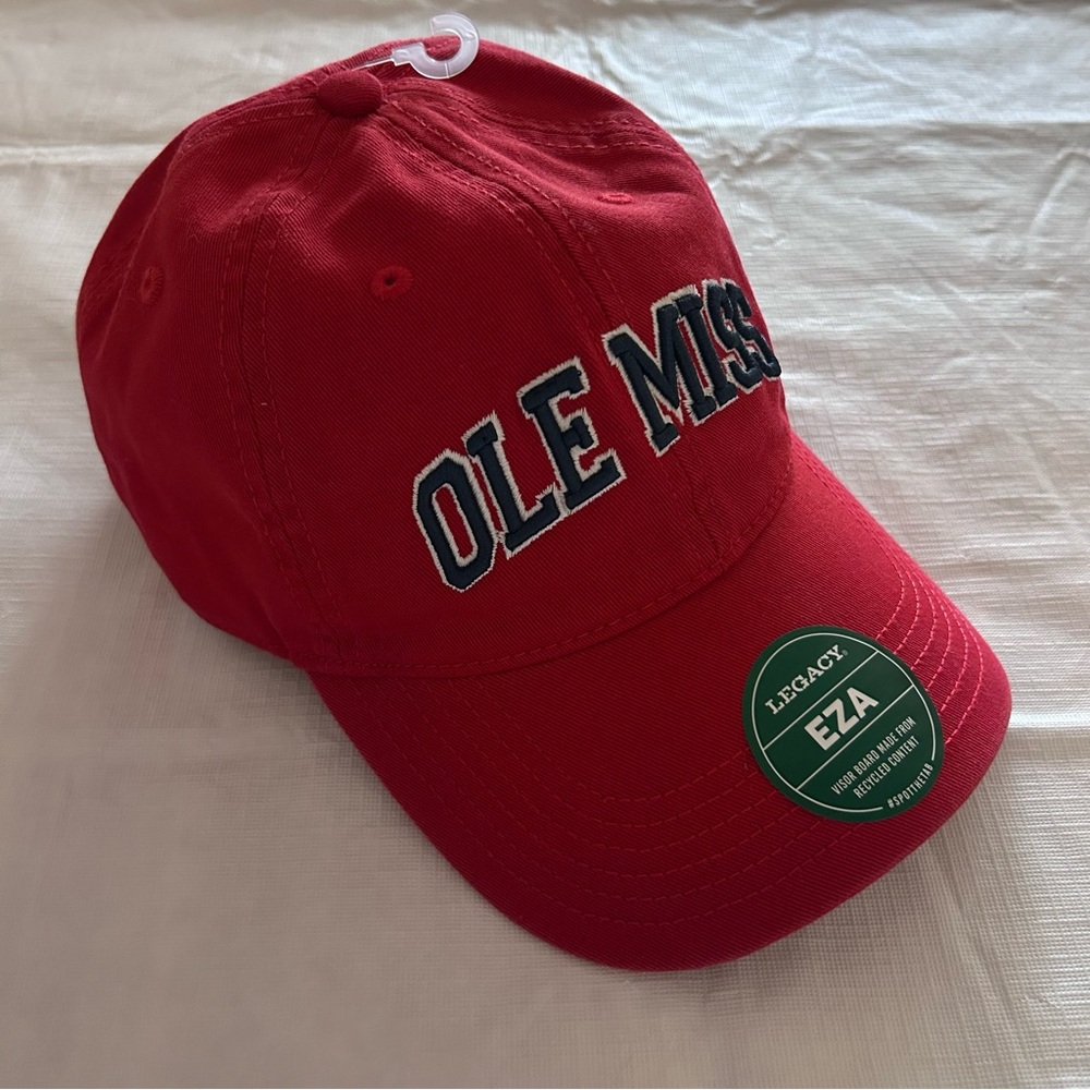 NEW Ole Miss Rebels NCAA Red White Blue  Hat Cap OSFA Adjustable NWT  F01